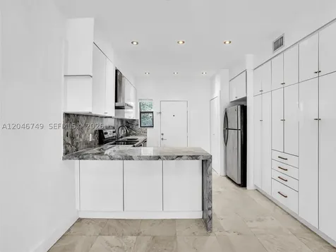 1045 Lenox Avenue Miami Beach FL 33139