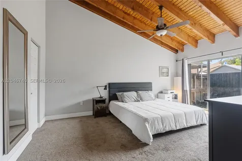 10311 Laurel Court Pembroke Pines FL 33026