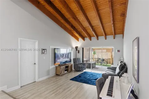 10311 Laurel Court Pembroke Pines FL 33026