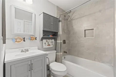 10311 Laurel Court Pembroke Pines FL 33026