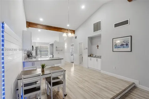 10311 Laurel Court Pembroke Pines FL 33026