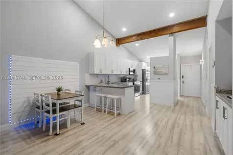 10311 Laurel Court Pembroke Pines FL 33026