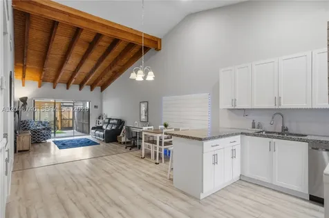10311 Laurel Court Pembroke Pines FL 33026