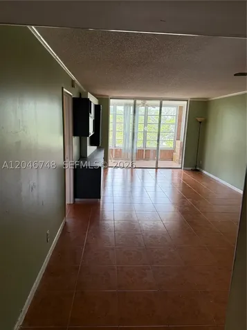 Lauderdale Lakes FL 33313