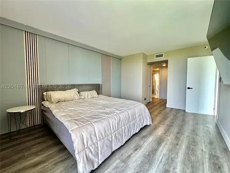 20379 W Country Club Drive Aventura FL 33180