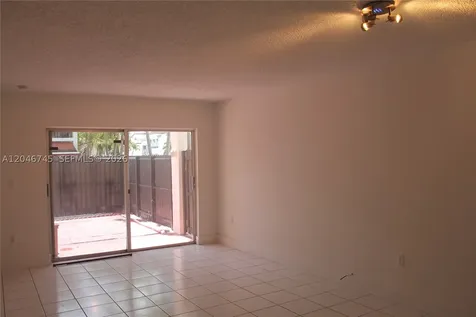 1153 NW 125th Place Miami FL 33182