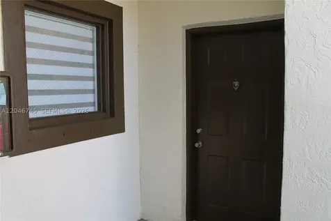 1153 NW 125th Place Miami FL 33182