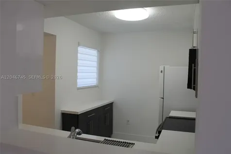 1153 NW 125th Place Miami FL 33182