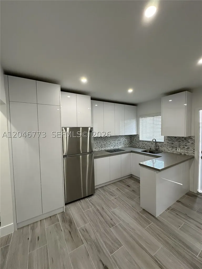 551 SW 57th Avenue Miami FL 33144