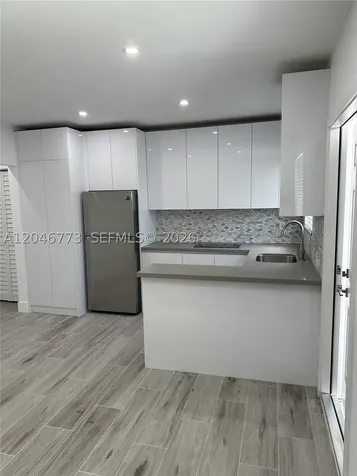 551 SW 57th Avenue Miami FL 33144
