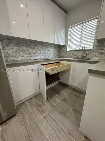 551 SW 57th Avenue Miami FL 33144