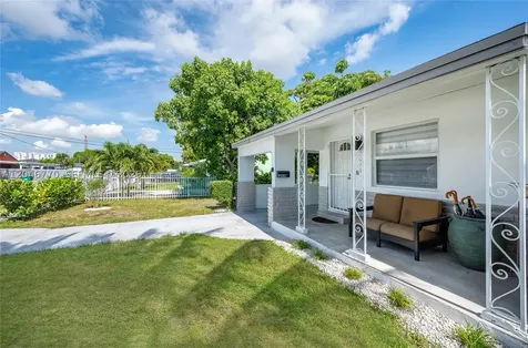 2371 NW 85th Street Miami FL 33147