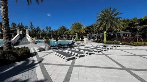 8850 NW 97th Avenue Doral FL 33178