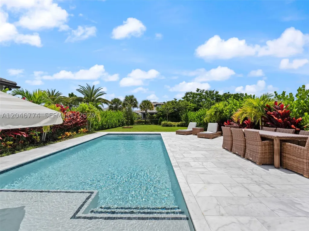 4482 Silverwood Lane S Oakland Park FL 33309