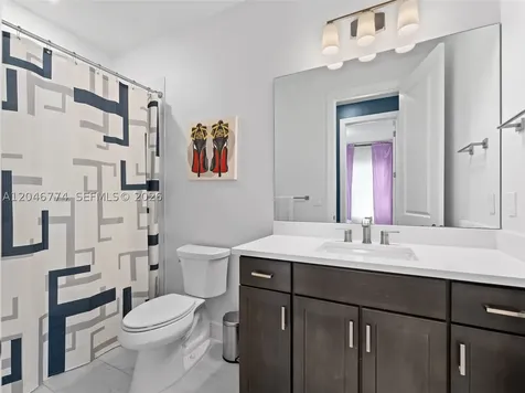 4482 Silverwood Lane S Oakland Park FL 33309