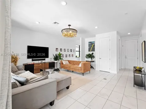 4482 Silverwood Lane S Oakland Park FL 33309