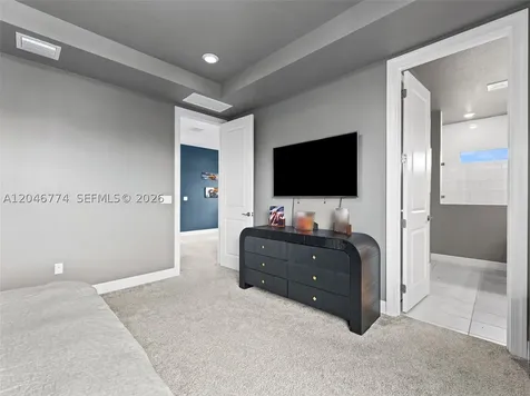 4482 Silverwood Lane S Oakland Park FL 33309