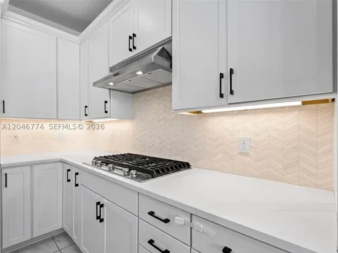 4482 Silverwood Lane S Oakland Park FL 33309