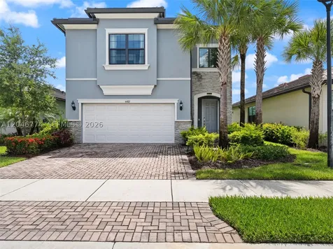 4482 Silverwood Lane S Oakland Park FL 33309
