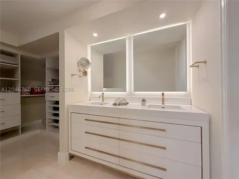 1111 Crandon Boulevard Key Biscayne FL 33149