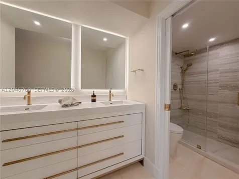 1111 Crandon Boulevard Key Biscayne FL 33149