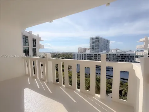 1111 Crandon Boulevard Key Biscayne FL 33149