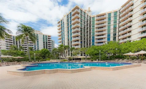 1111 Crandon Boulevard Key Biscayne FL 33149