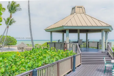 1111 Crandon Boulevard Key Biscayne FL 33149