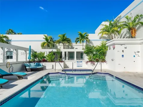 9172 Collins Avenue Surfside FL 33154