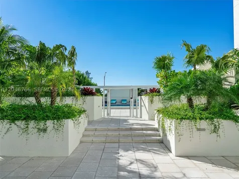 9172 Collins Avenue Surfside FL 33154