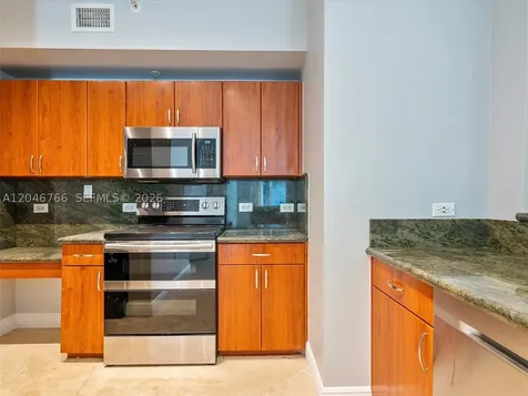9172 Collins Avenue Surfside FL 33154