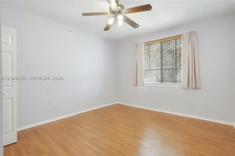 6851 SW 44th Street Miami FL 33155