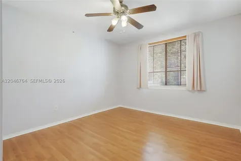 6851 SW 44th Street Miami FL 33155