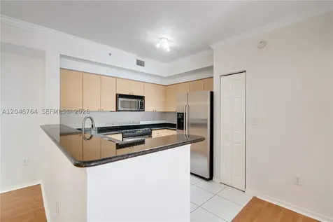 6851 SW 44th Street Miami FL 33155