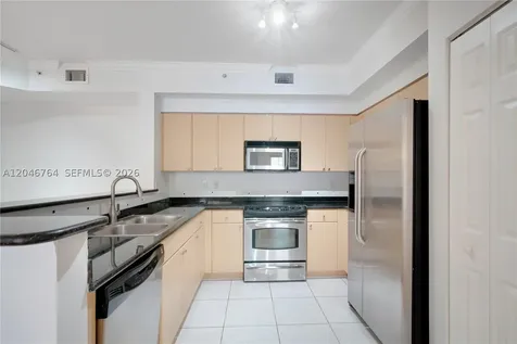 6851 SW 44th Street Miami FL 33155