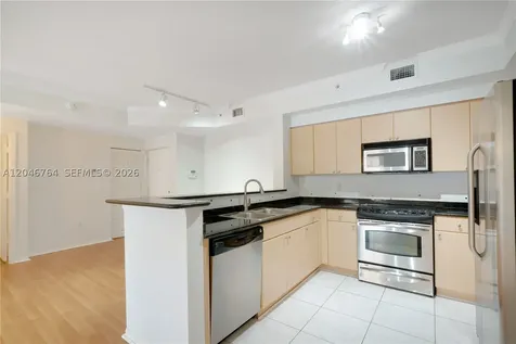 6851 SW 44th Street Miami FL 33155