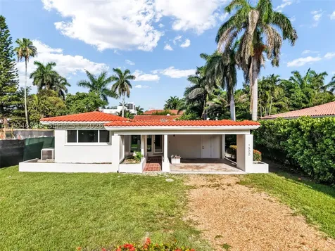 1500 NE 13th Place Miami FL 33139
