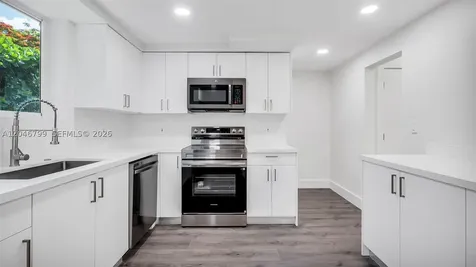1500 NE 13th Place Miami FL 33139