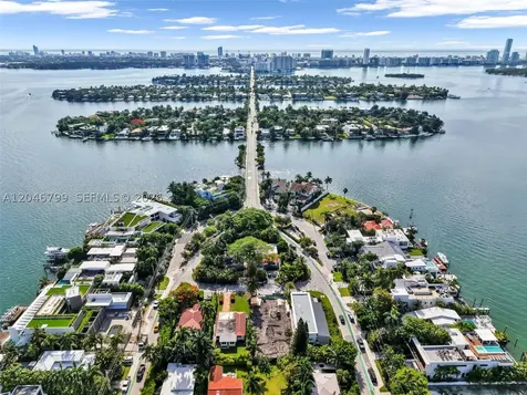 1500 NE 13th Place Miami FL 33139