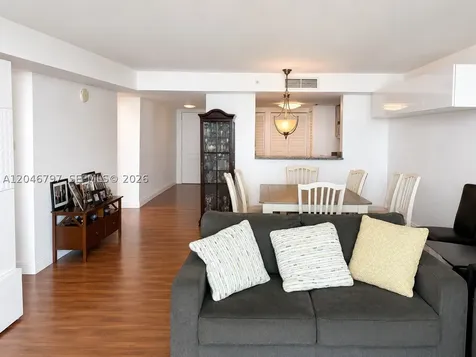 2101 Brickell Avenue Miami FL 33129
