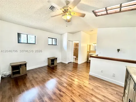 4245 S Pine Island Road Davie FL 33328