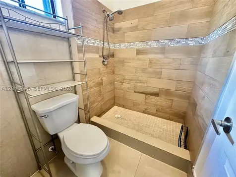 4245 S Pine Island Road Davie FL 33328