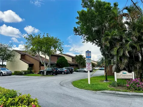4245 S Pine Island Road Davie FL 33328