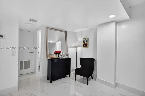 3401 N Country Club Drive Aventura FL 33180