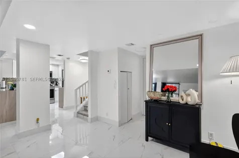 3401 N Country Club Drive Aventura FL 33180