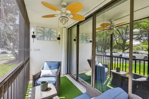 3401 N Country Club Drive Aventura FL 33180