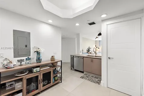 9595 Collins Avenue Surfside FL 33154