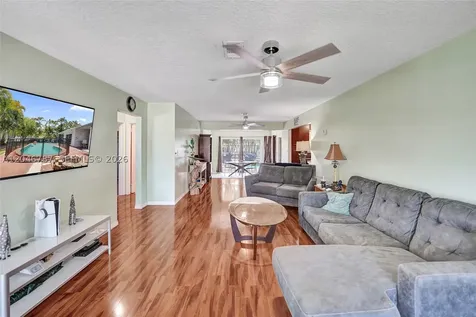 206 SE 3rd Street Dania Beach FL 33004