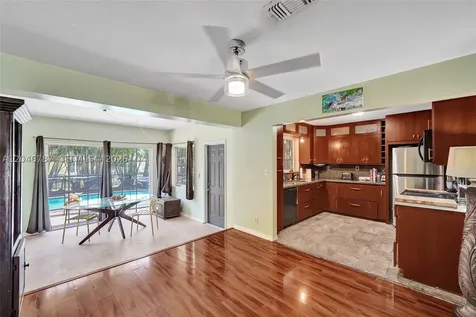 206 SE 3rd Street Dania Beach FL 33004