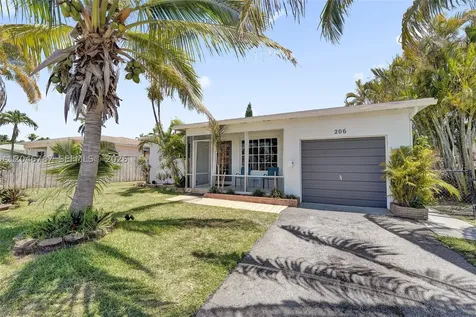 206 SE 3rd Street Dania Beach FL 33004